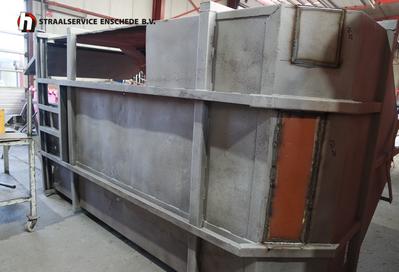 Straalservice Enschede B.V. - Container reparatie door middel van laswerk